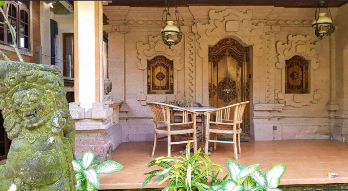 Darma Yogi House Hotel Ubud Exterior foto