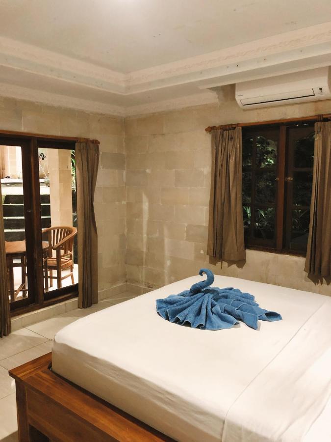 Darma Yogi House Hotel Ubud Exterior foto