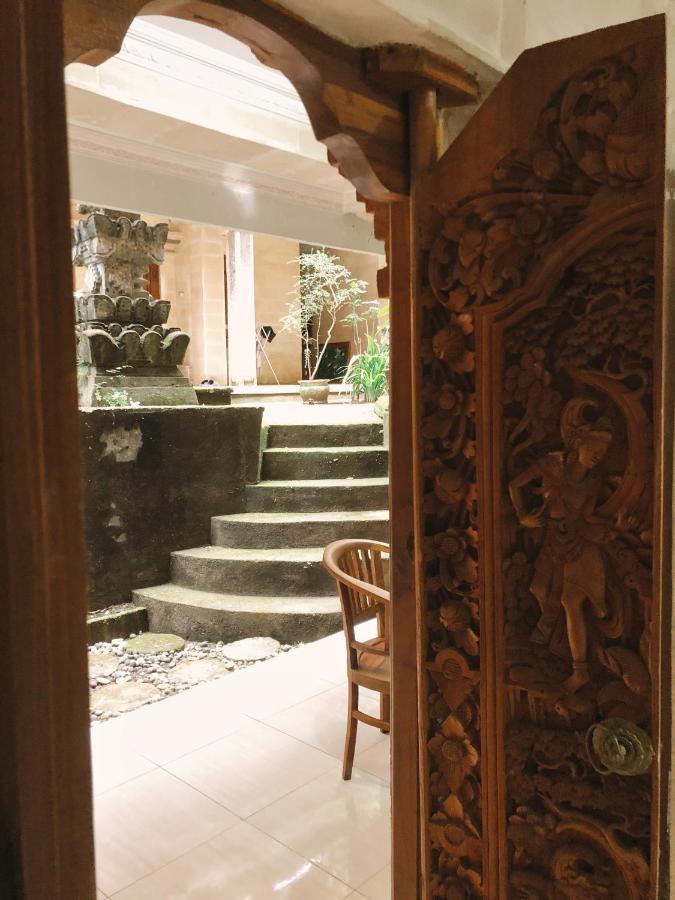 Darma Yogi House Hotel Ubud Exterior foto