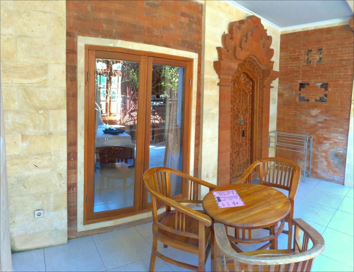 Darma Yogi House Hotel Ubud Exterior foto